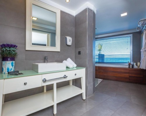 Efe Hotel в Кушадасы: что известно и кому подойдёт
