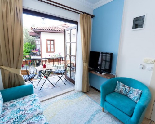 The Suite Apart Hotel — апарт-отель в центре Антальи