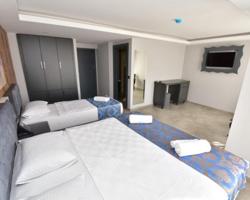 Erdem Hotel 3* в Анталье (Коньяалты): 40 метров до моря