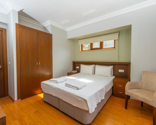 Pine Valley Hotel Oludeniz 4* — Фетхие, Турция