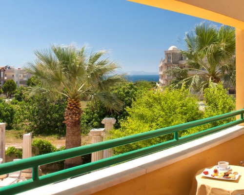 Hotel Esra and Family Suites в Дидиме (Алтынкум)