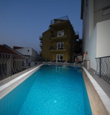 Es Apartments