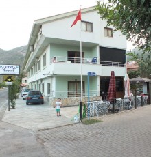 Şeniz Apart