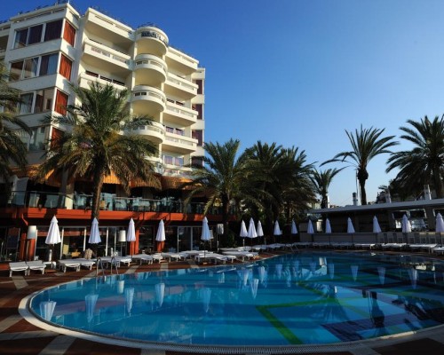 Elegance Hotels International 5* — отель первой линии в Мармарисе