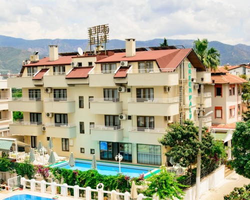 Green Palm Hotel, Мармарис: отель на второй линии с питанием и Wi-Fi
