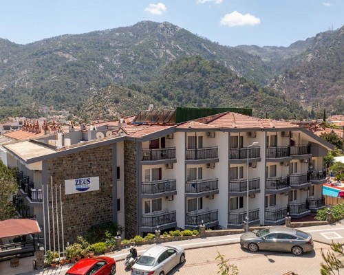 Zeus Hotel Turunc: семейный отдых на первой линии в Мармарисе