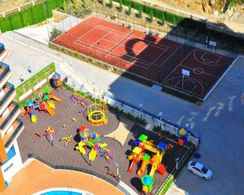 Azura Park Residence 1+1 Apartment, Махмутлар: апартаменты для активного отдыха