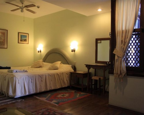 Villa Konak Hotel в Кушадасы: семейный отель в историческом центре