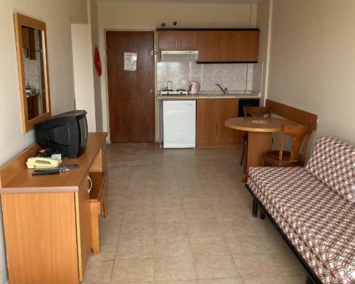 Tuntas Family Suites Kusadasi 4* — семейный отель в Кушадасы