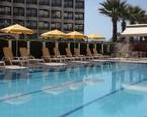 Palm Hotel 4* в Кушадасы: что важно знать перед бронированием