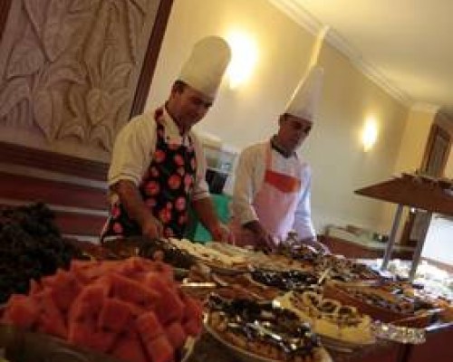 Palm Hotel 4* в Кушадасы: что важно знать перед бронированием