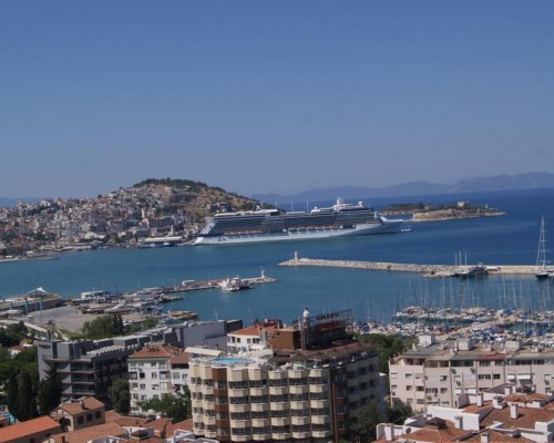 Kusadasi Monalisa Apart в Кушадасы: апартаменты без категории
