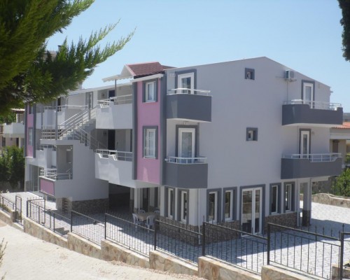 Kadinlar Denizi Tatil Evleri в Кушадасы: апартаменты без звёзд