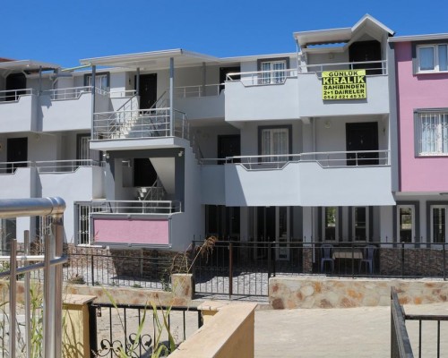 Kadinlar Denizi Tatil Evleri в Кушадасы: апартаменты без звёзд