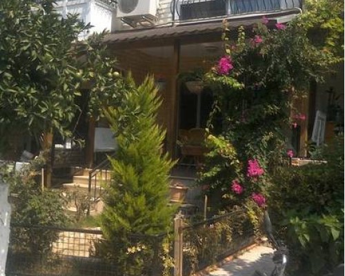 Rengin's Villa — апартаменты в Кушадасы без официальной категории