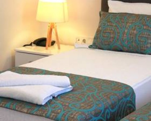 Imerhan Otel в Кушадасы — скромный отель в 250 метрах от пляжей