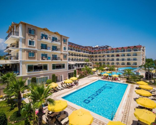 L'Oceanica Beach Resort Hotel 5* в Чамьюве: взгляд турагента