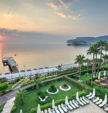 Golden Lotus Hotel 4*