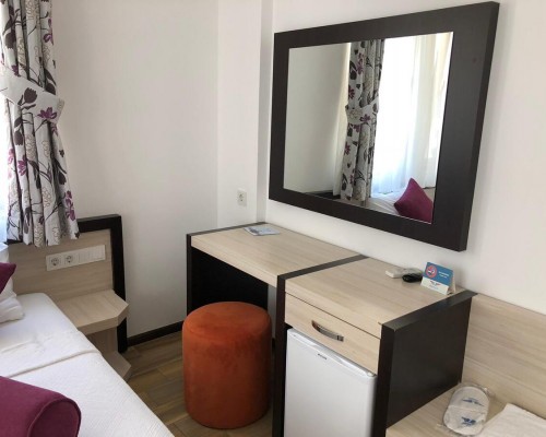 Hotel Hermes в Каше: честный обзор отеля без звёзд