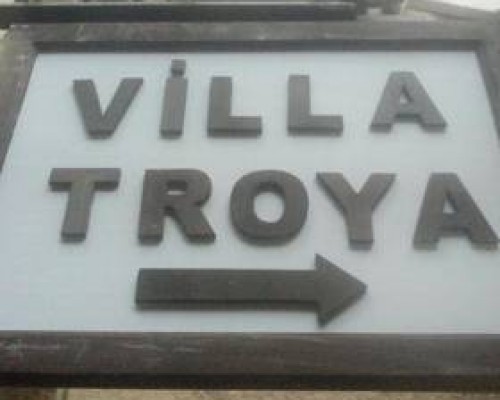 Villa Troy в Каше: что это за отель и кому он подойдёт