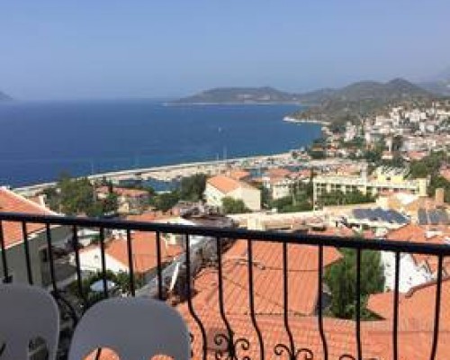 Levent Holiday House в Каше: жильё для активных