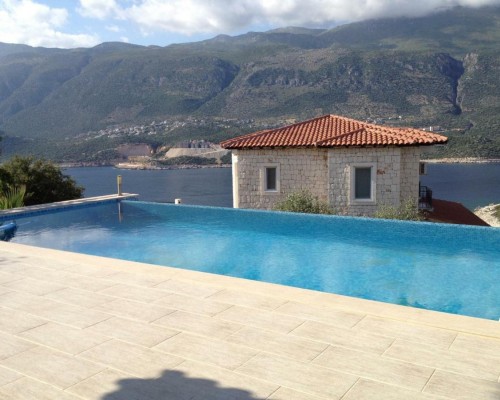 Villa Kastello в Каше: вилла с бассейном и барбекю