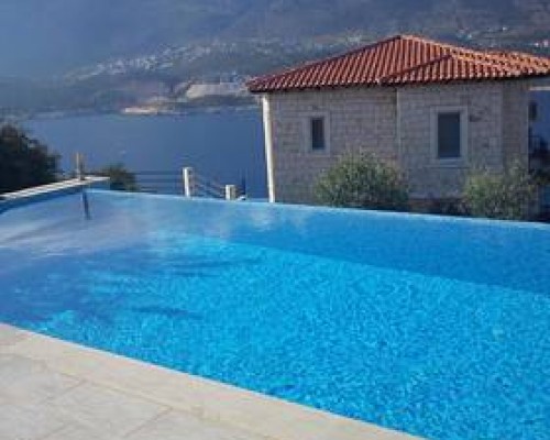 Villa Kastello в Каше: вилла с бассейном и барбекю