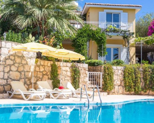 Villa Mimosa в Каше: вилла для активного отдыха и дайвинга
