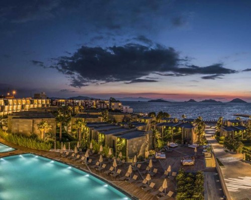 Swissotel Resort Bodrum Beach 5* — отель на первой линии в Тургутреисе