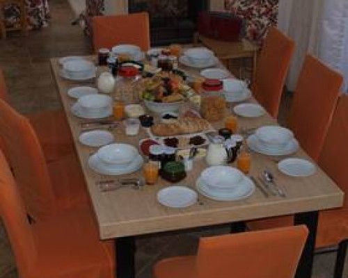 Moonstone House в Калкане: что это за отель и кому он подойдёт