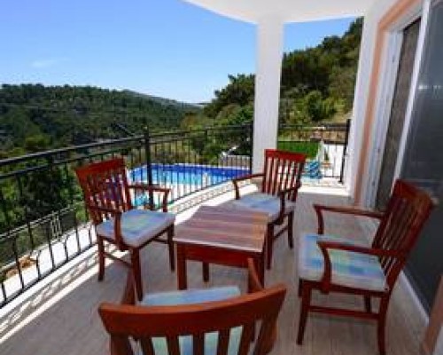 Villa Vildan в Калкане: вилла с бассейном и барбекю