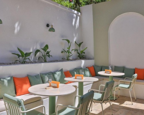 Old Town Hotel Kalkan — маленький отель в центре Калкана