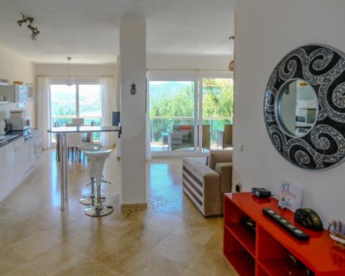 Kugu & Keklik Apartments в Калкане: что это за отель