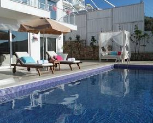 Villa Pinky в Калкане: что это за отель и кому он подойдёт