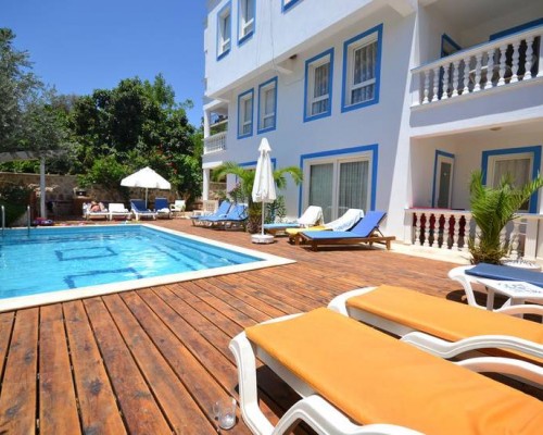 Kelebek Apartments в Калкане: апартаменты с бассейном