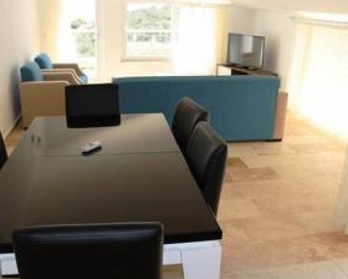 Elif Apart в Калкане — апартаменты с бассейном
