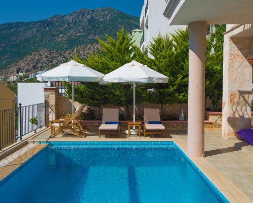 Villa White Star в Калкане: что это за отель и кому он подойдёт