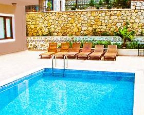 Villa Amber в Калкане: спокойный отель без звёзд