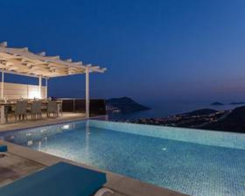 Villa Ela в Калкане — вилла для романтического отдыха