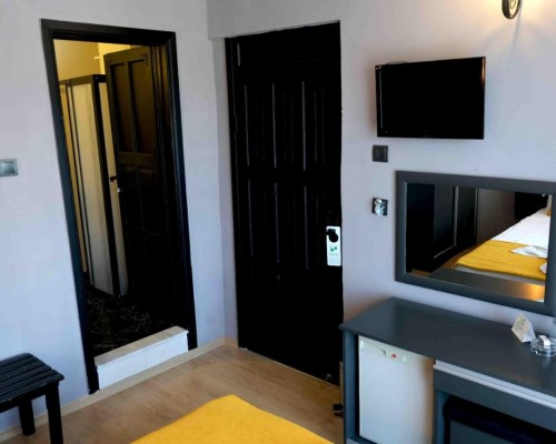 Yasemin Hotel — отель в Фетхие на пляже Калис