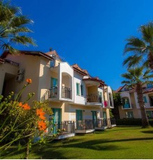 Rebin Beach Hotel