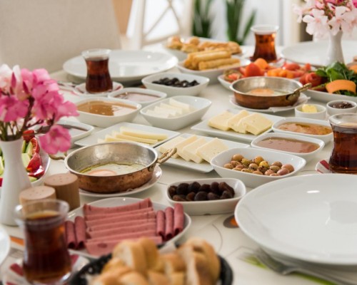 Minu Hotel в Фетхие: небольшой отель в центре без звёзд