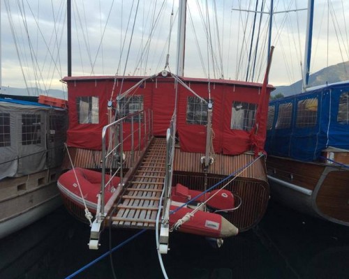 Sea Angel 2 Yachting в Фетхие: яхта у марины