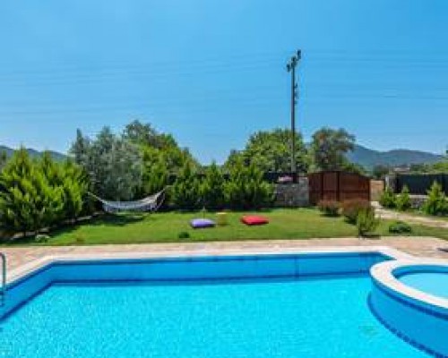Villa Su, Фетхие: вилла с бассейном