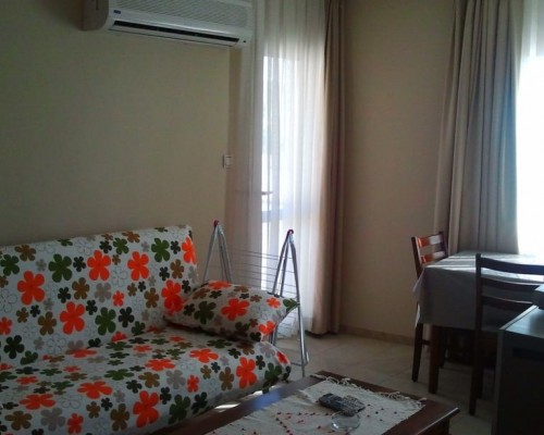Bonn Apart Hotel в Чешме: апарт-отель у пляжа Илыджа