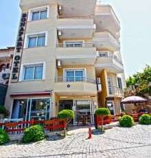 Bonapart Hotel