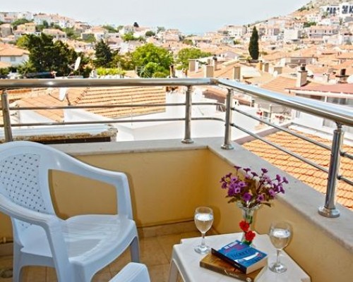 Bonapart Hotel, Чешме: семейный отель в центре