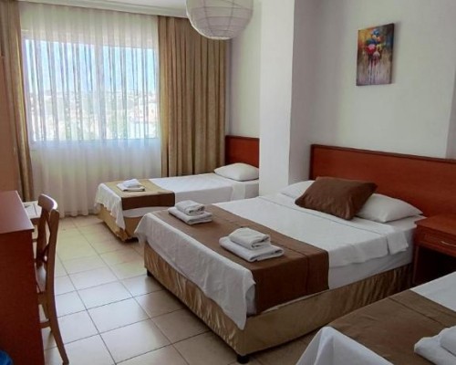 Bonapart Hotel, Чешме: семейный отель в центре