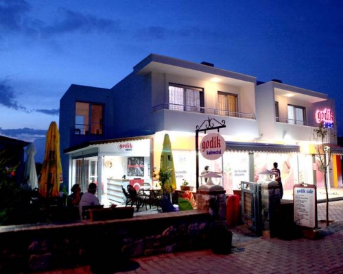 Godik Apart Hotel в Чешме: апарт-отель для пляжного отдыха