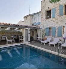 Eski Tas Hotel